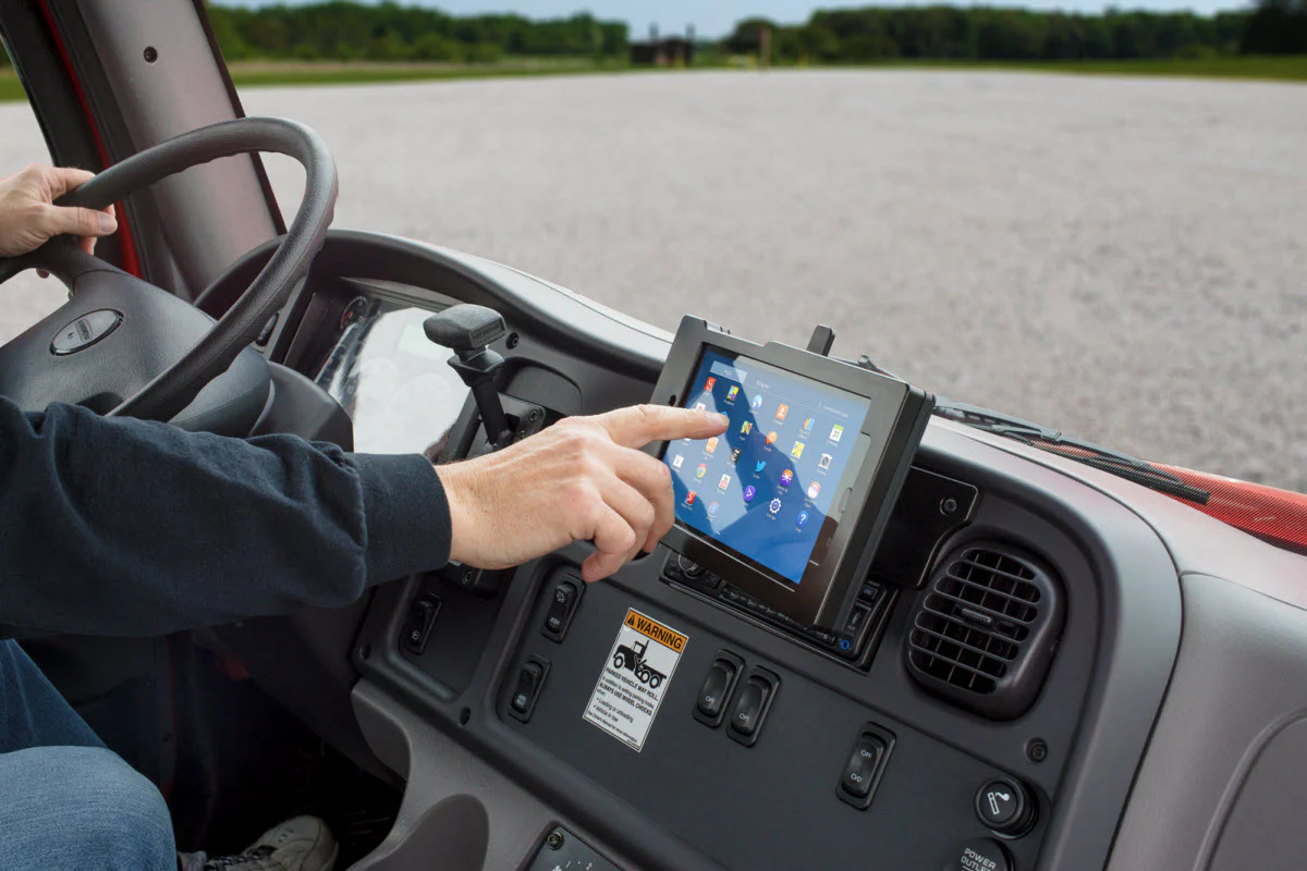 Commercial Dash Mount - Image 3