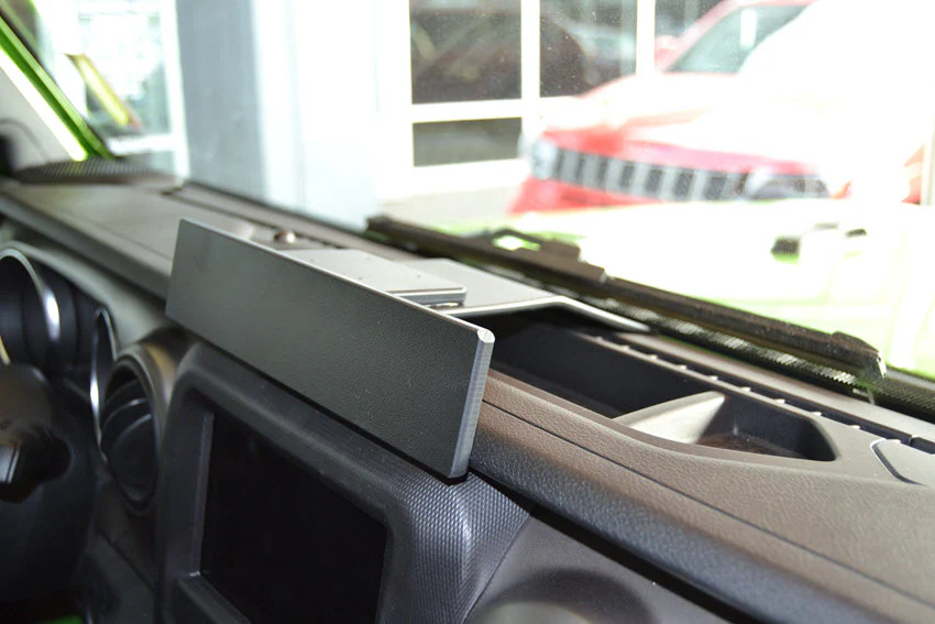 Extra-Strength Dash Mount for Jeep Wrangler JL, Gladiator - Image 4