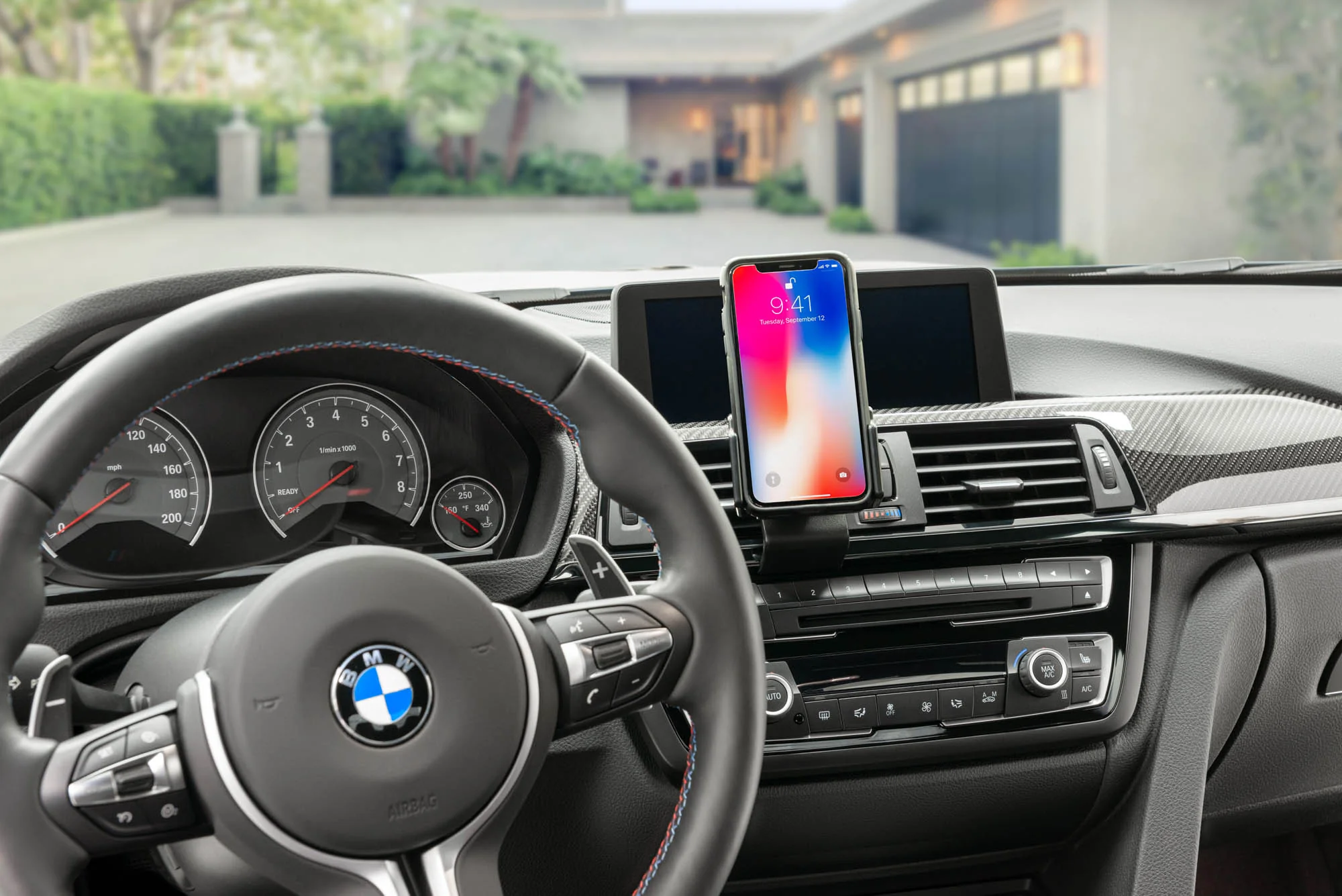 Center Dash Mount for BMW 4-Series/M4 - Image 5