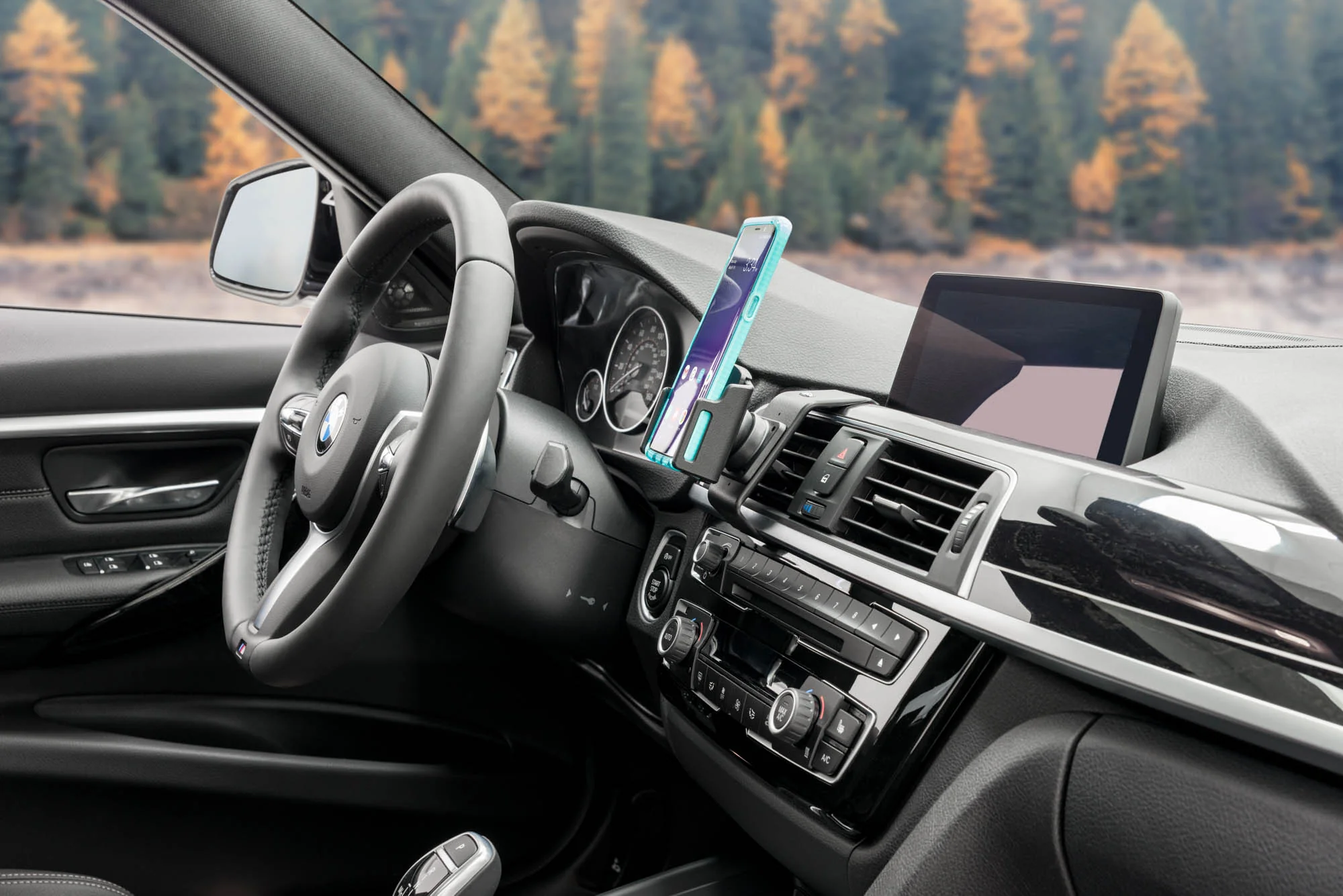 Center Dash Mount for BMW 4-Series/M4 - Image 7
