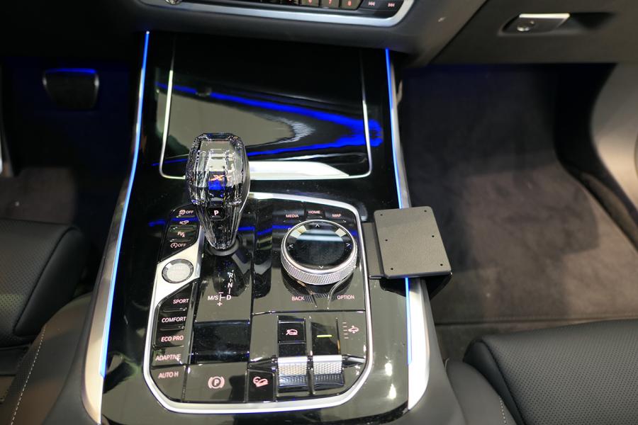Right Console Mount for BMW X5-series, X6-series, X7-series - Image 3