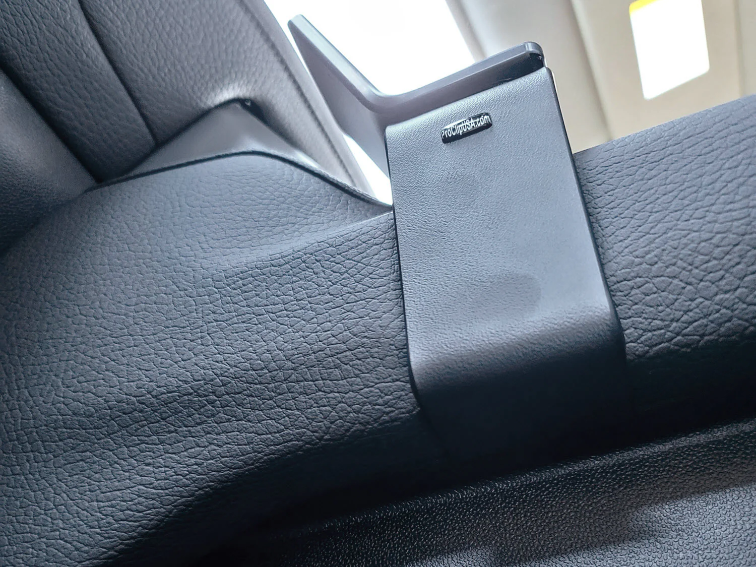 Left Console Mount for GMC Yukon Denali/Yukon XL Denali - Image 4