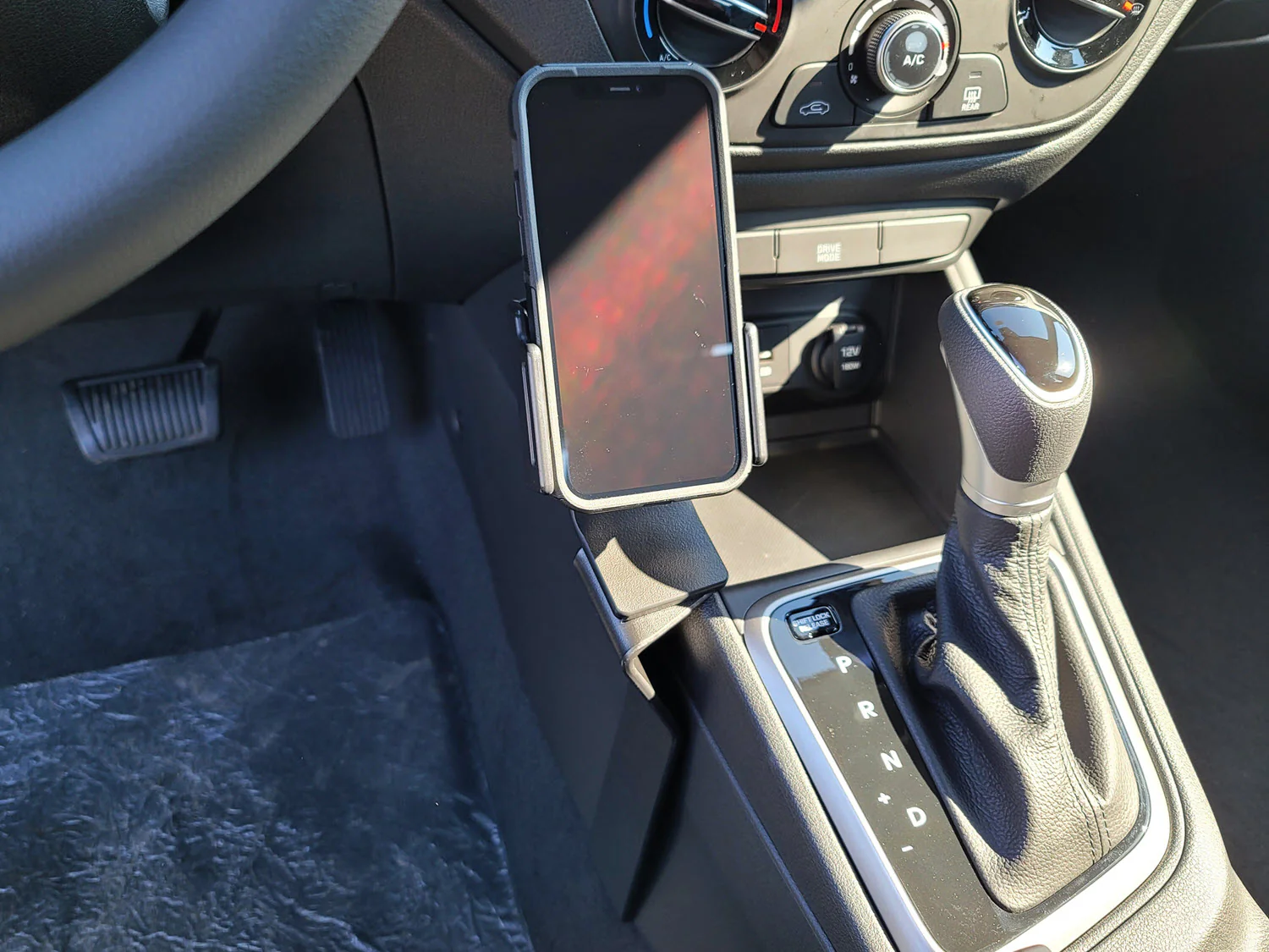 Left Console Mount for Hyundai Accent - Image 3