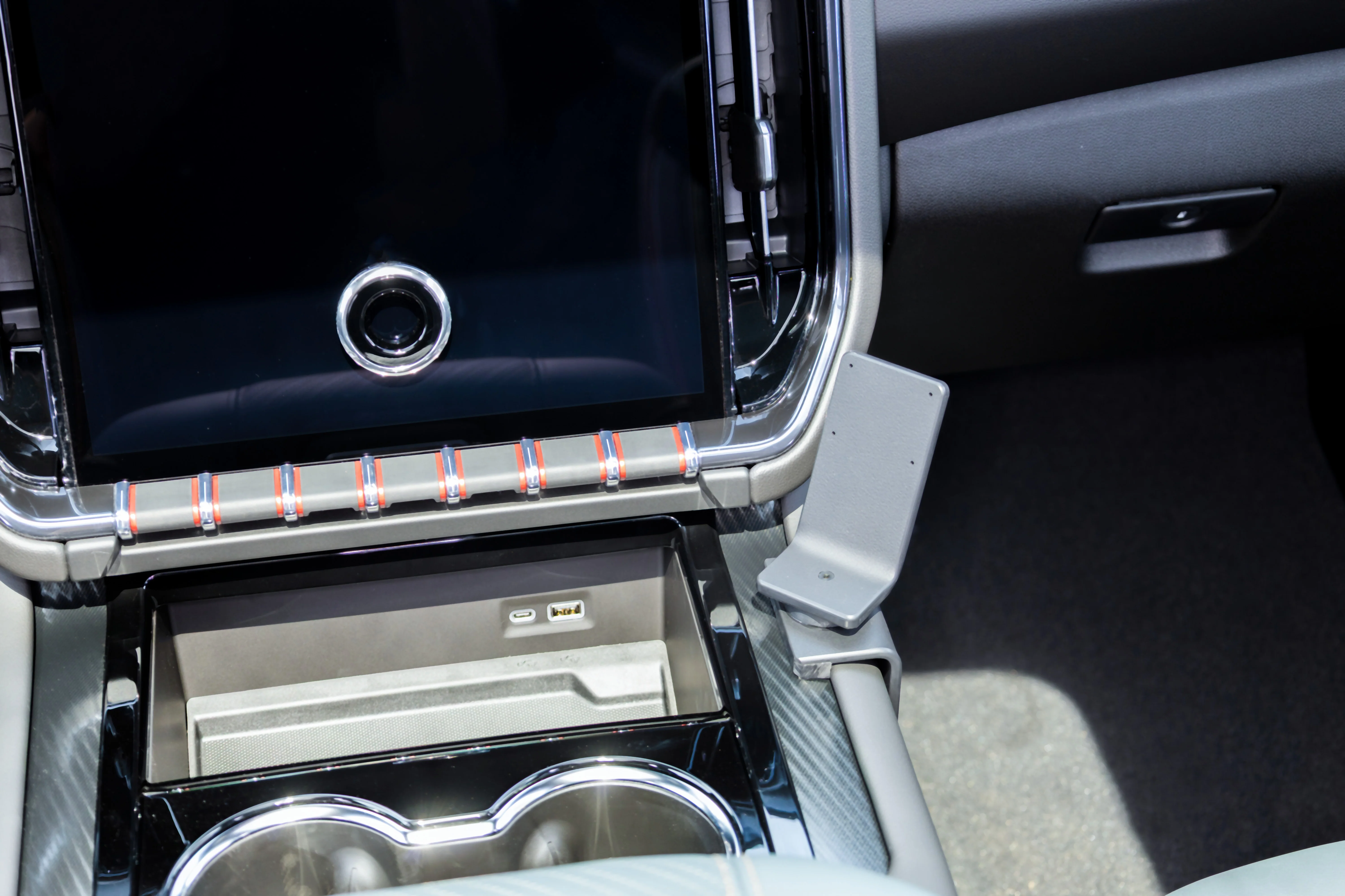 Console Mount for GMC Yukon