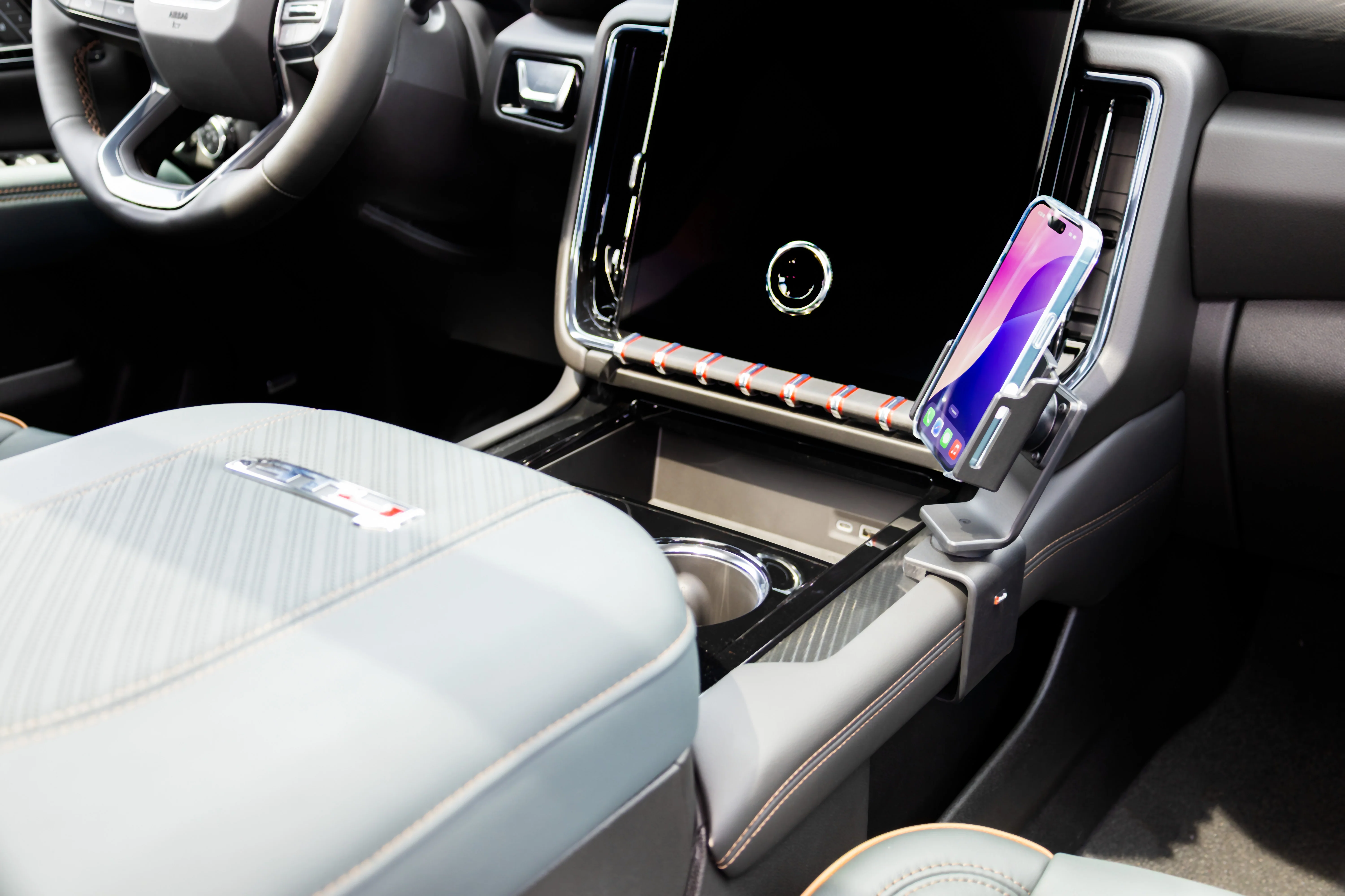Console Mount for GMC Yukon - Image 8