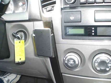 Center Dash Mount for Kia Sorento - Image 3