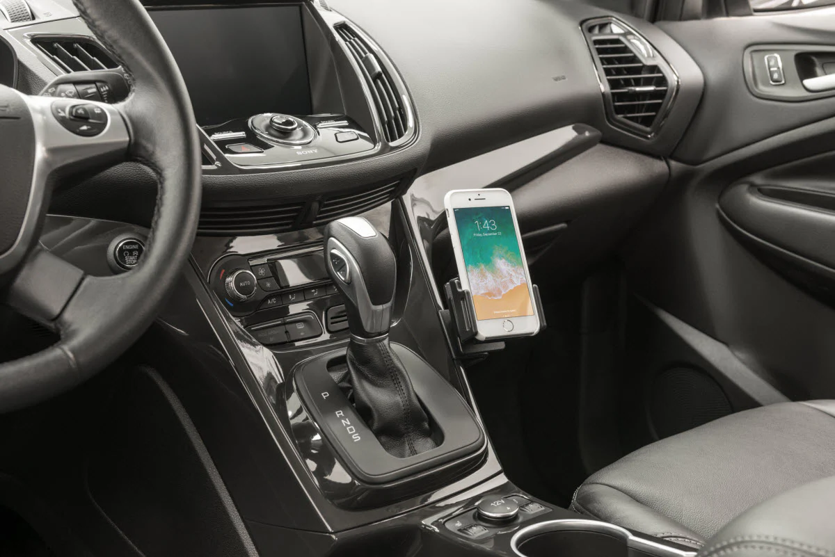 Angled Dash Mount for Ford C-Max, Escape/Escape Hybrid - Image 3