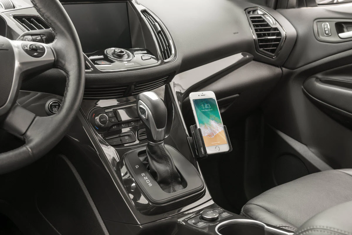 Angled Dash Mount for Ford C-Max, Escape/Escape Hybrid - Image 4