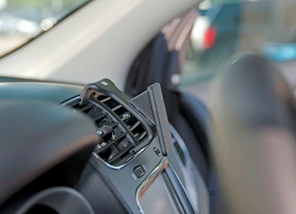 Center Dash Mount for Dodge Journey - Image 4
