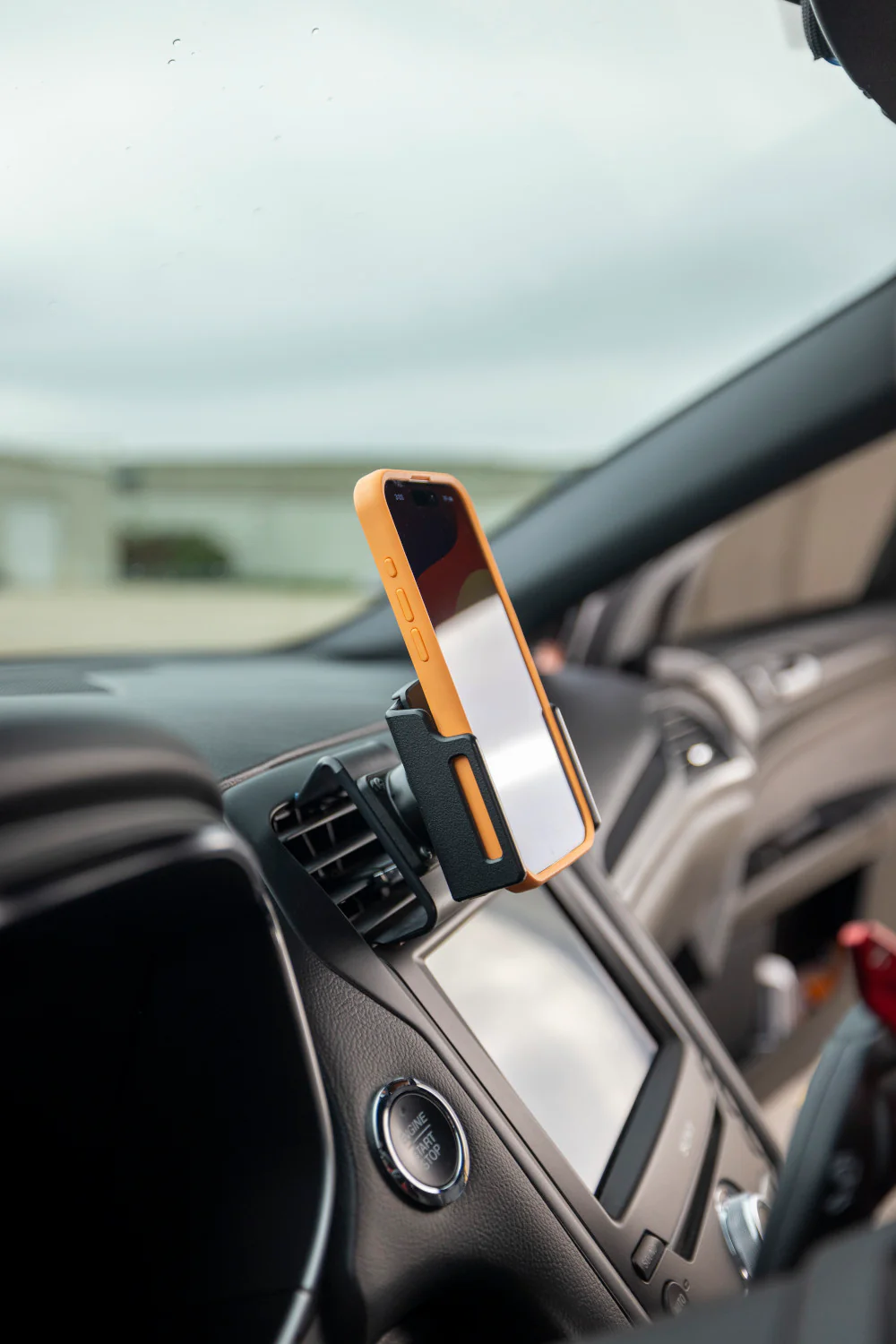 Center Dash Mount for Ford Fusion - Image 7