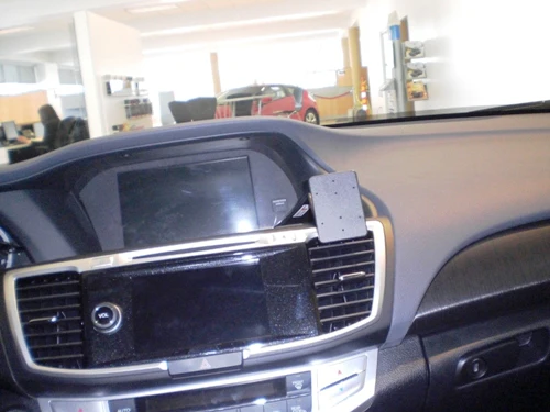 Angled Dash Mount for Honda Accord - Image 2