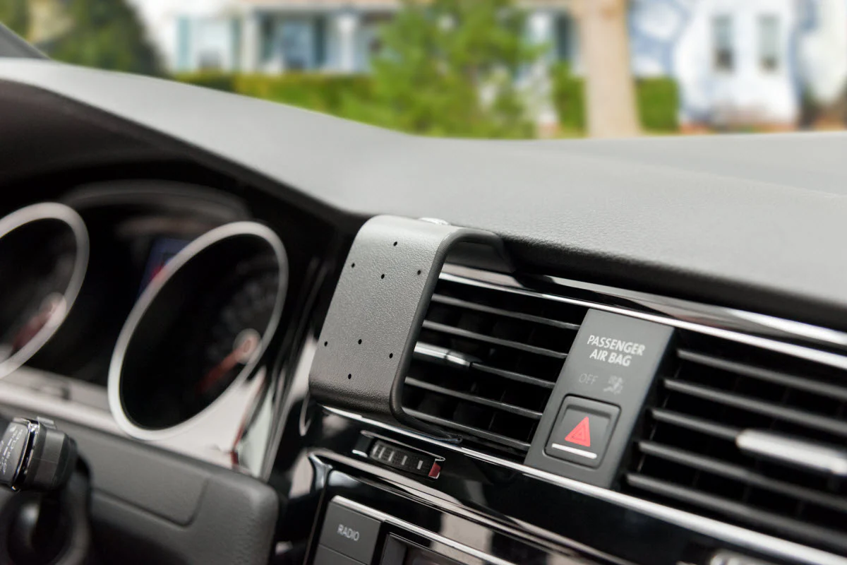 Center Dash Mount for VW Golf (GTI) VII - Image 3