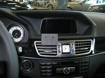 Center Dash Mount for Mercedes Benz E-Class Sedan/Station Wagon