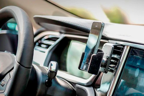 Center Dash Mount for Tesla Model S - Image 5
