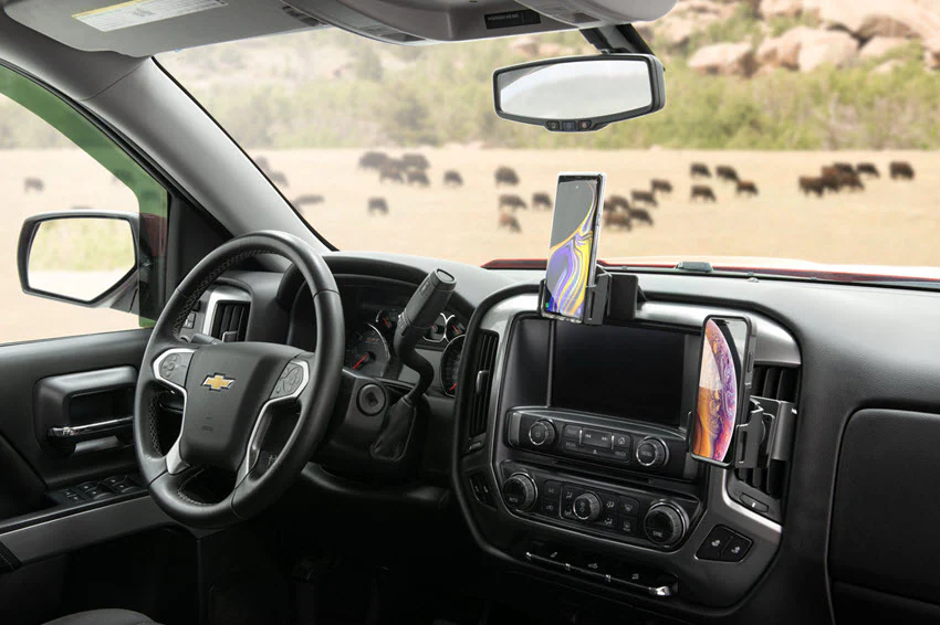 Angled Dash Mount for Chevy Silverado 1500, Silverado LTD - Image 4