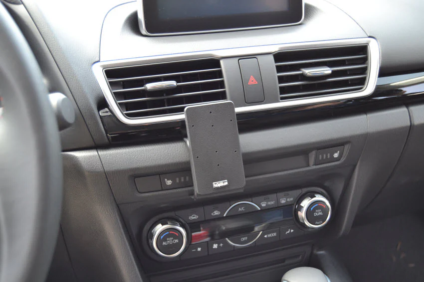 Center Dash Mount for Mazda 3 - Image 3