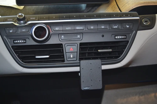 Center Dash Mount for BMW i3 - Image 4