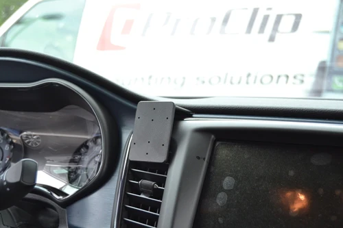 Center Dash Mount for Chrysler 200/200 Convertible - Image 3