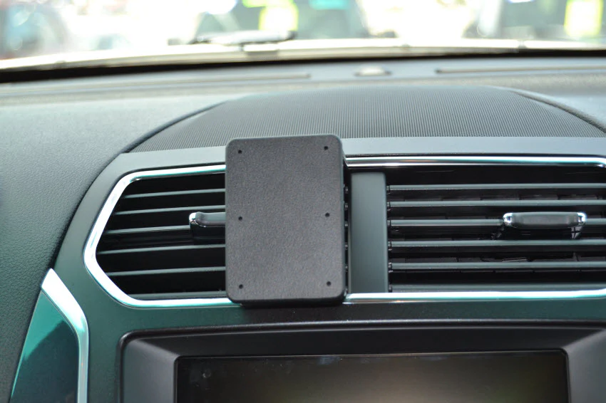 Center Dash Mount for Ford Explorer - Image 2