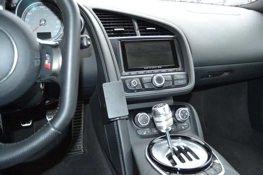 Center Dash Mount for Audi R8