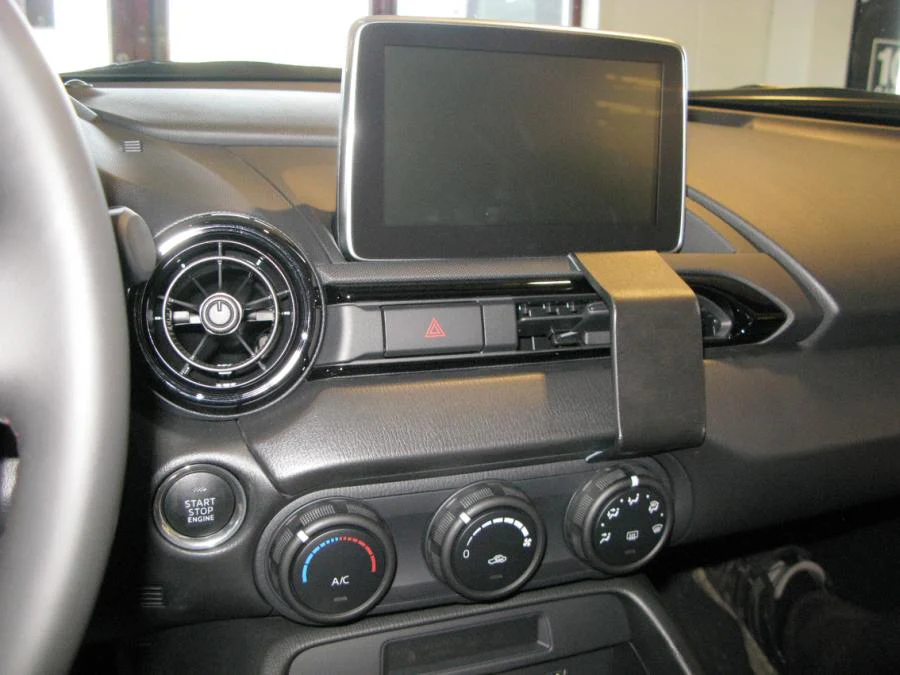 Center Dash Mount for Mazda Miata, MX 5 - Image 2