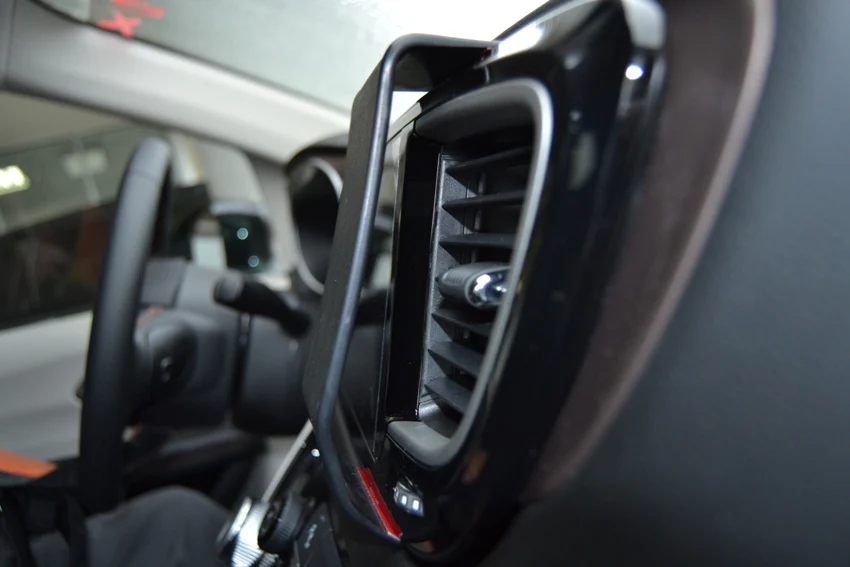 Extra-Strength Dash Mount for Chrysler Pacifica, Voyager - Image 3