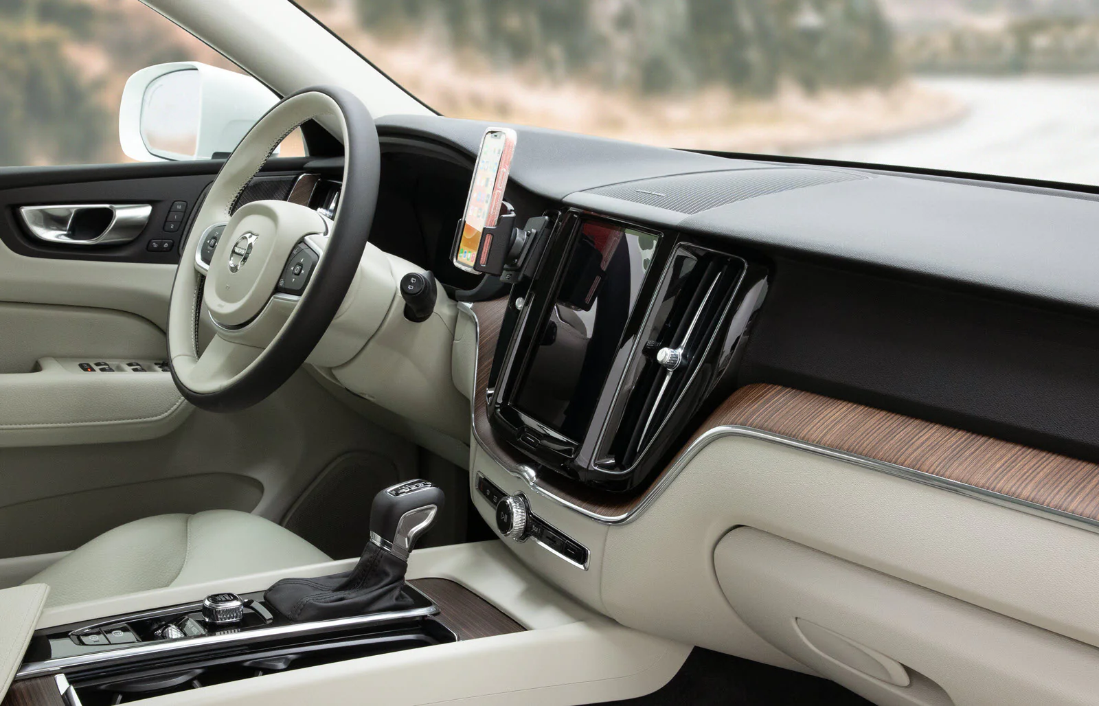 Left Center Dash Mount for Volvo S60, V60, XC60 - Image 3
