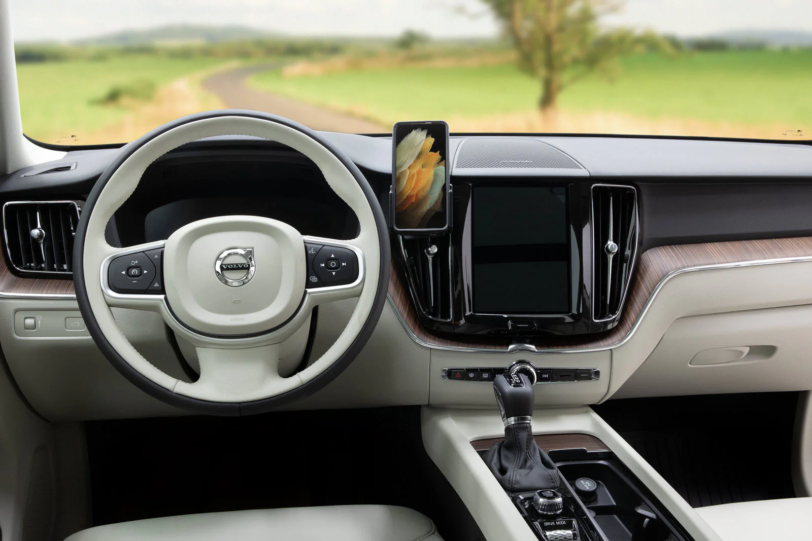 Left Center Dash Mount for Volvo S60, V60, XC60 - Image 4
