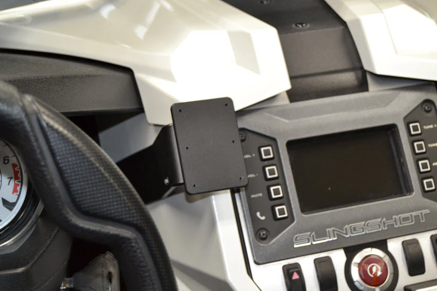 Center Dash Mount for Polaris Slingshot - Image 3