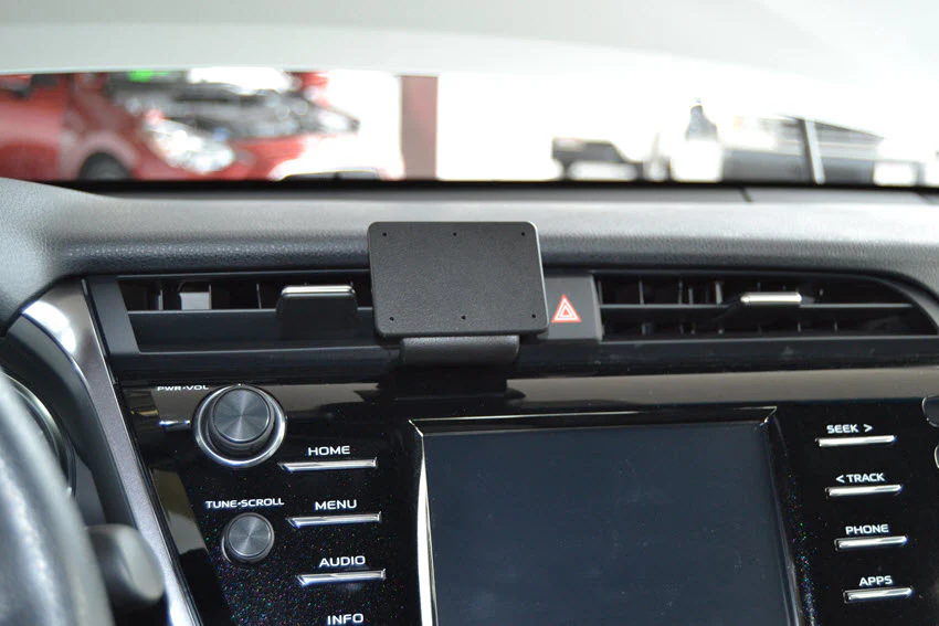 Center Dash Mount for Toyota Camry - Image 3