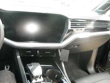 Angled Dash Mount for VW Touareg