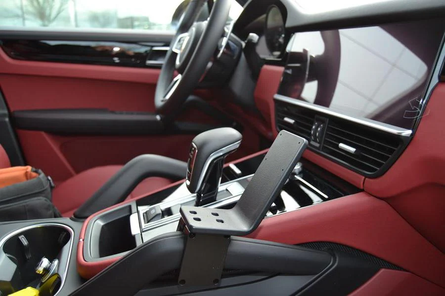 Center Dash Mount for Porsche Cayenne - Image 2