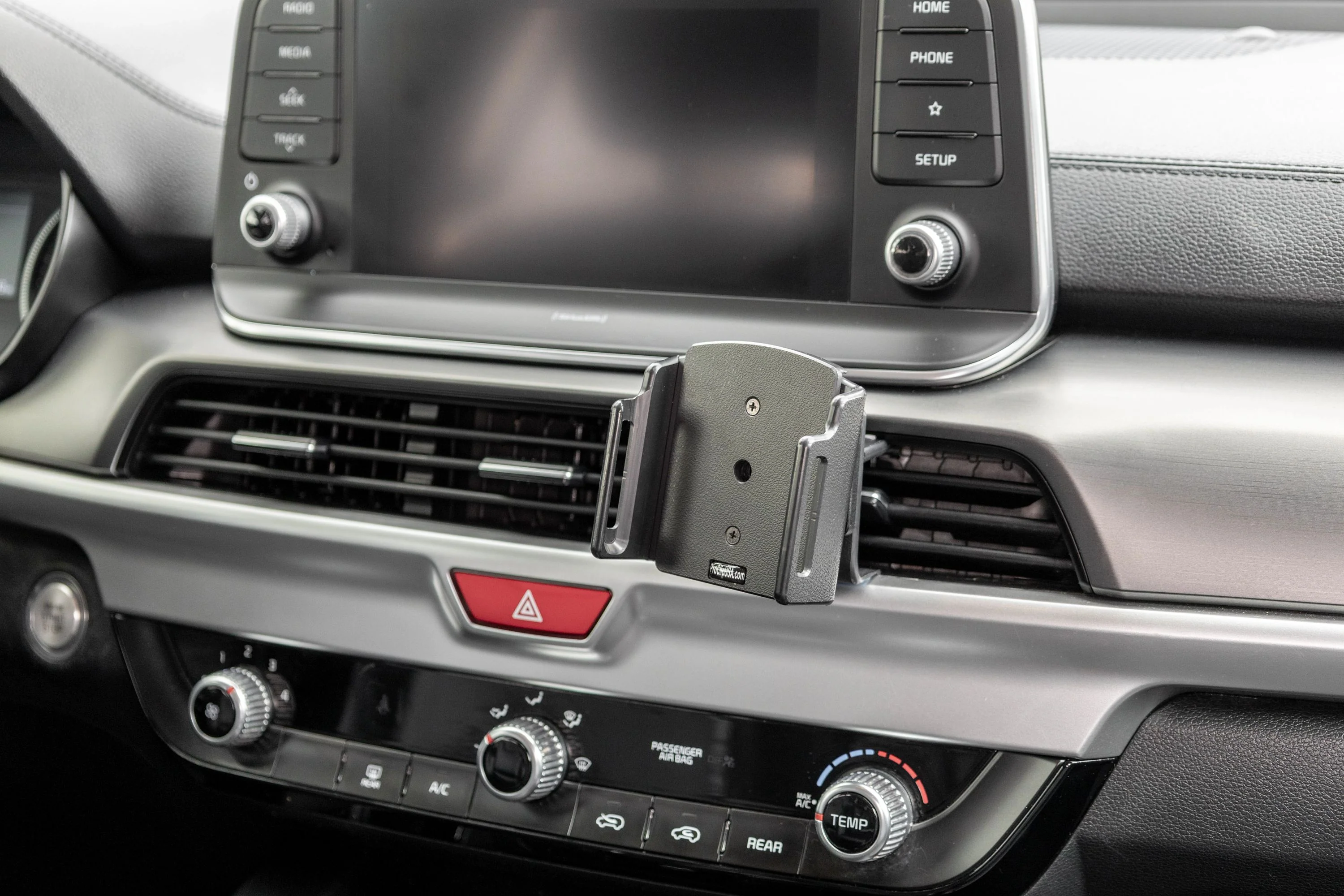Center Dash Mount for Kia Telluride - Image 2