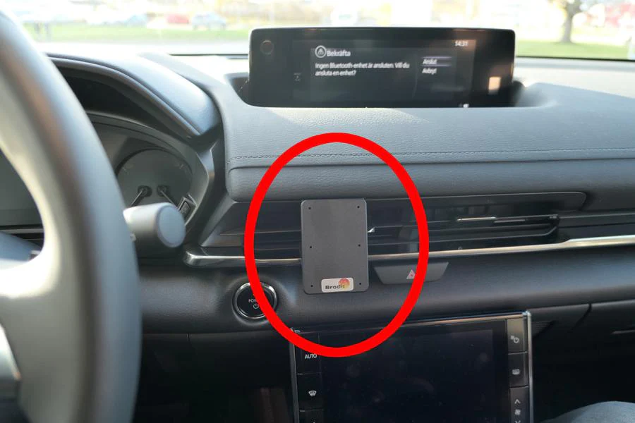 Center Dash Mount for Mazda MX-30
