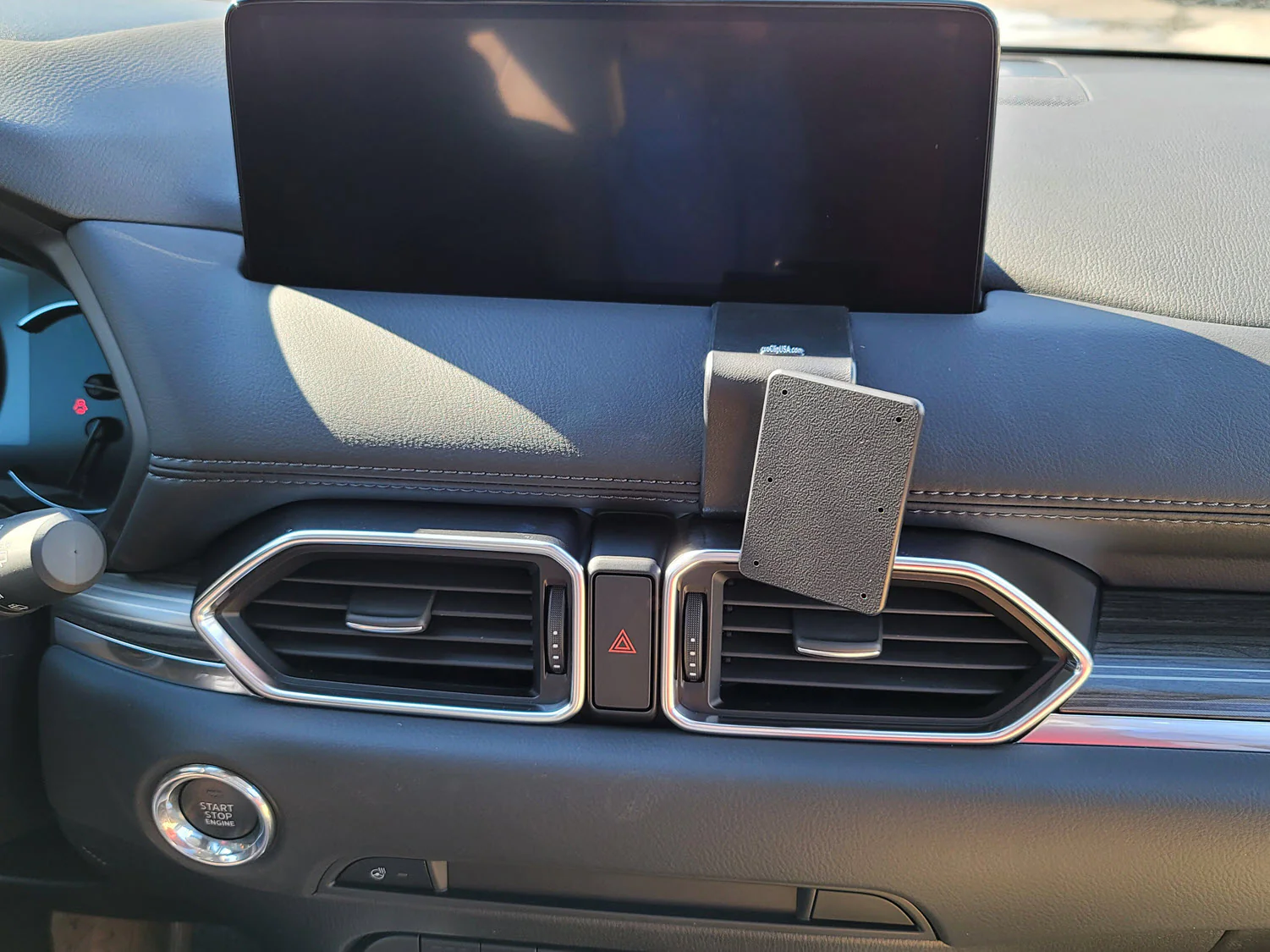Center Dash Mount for Mazda CX-5