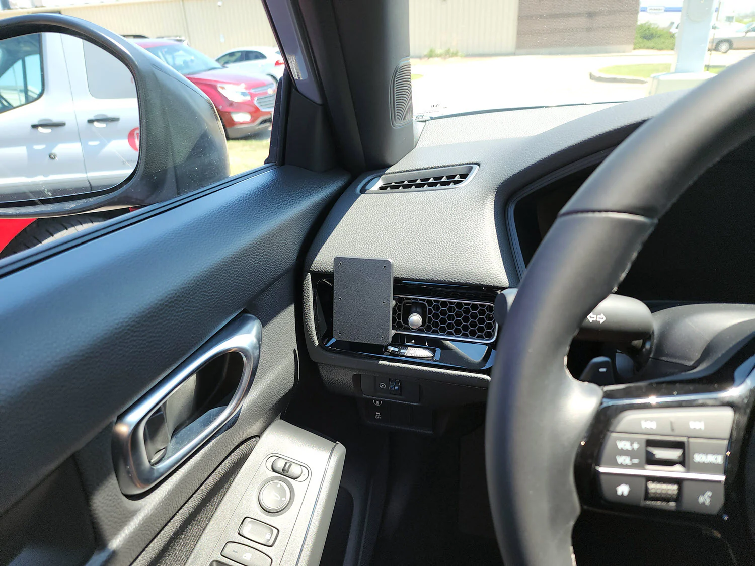 Angled Dash Mount for Acura Integra, Honda Civic/Civic Si/Civic Type R - Image 5