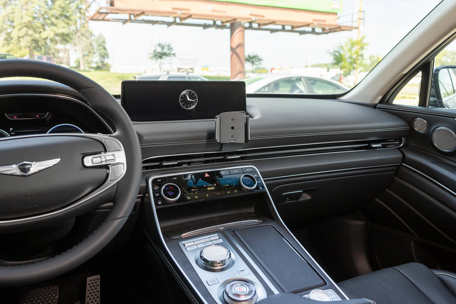 Angled Dash Mount for Genesis GV80 - Image 4