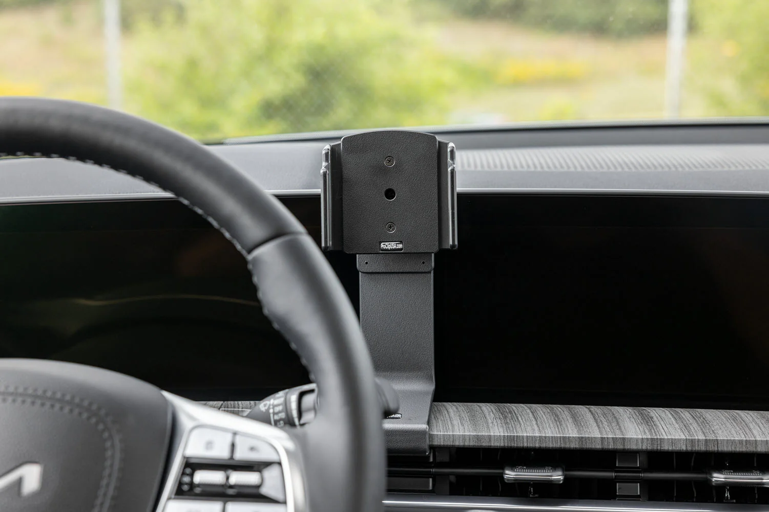Center Dash Mount for Kia Telluride - Image 6