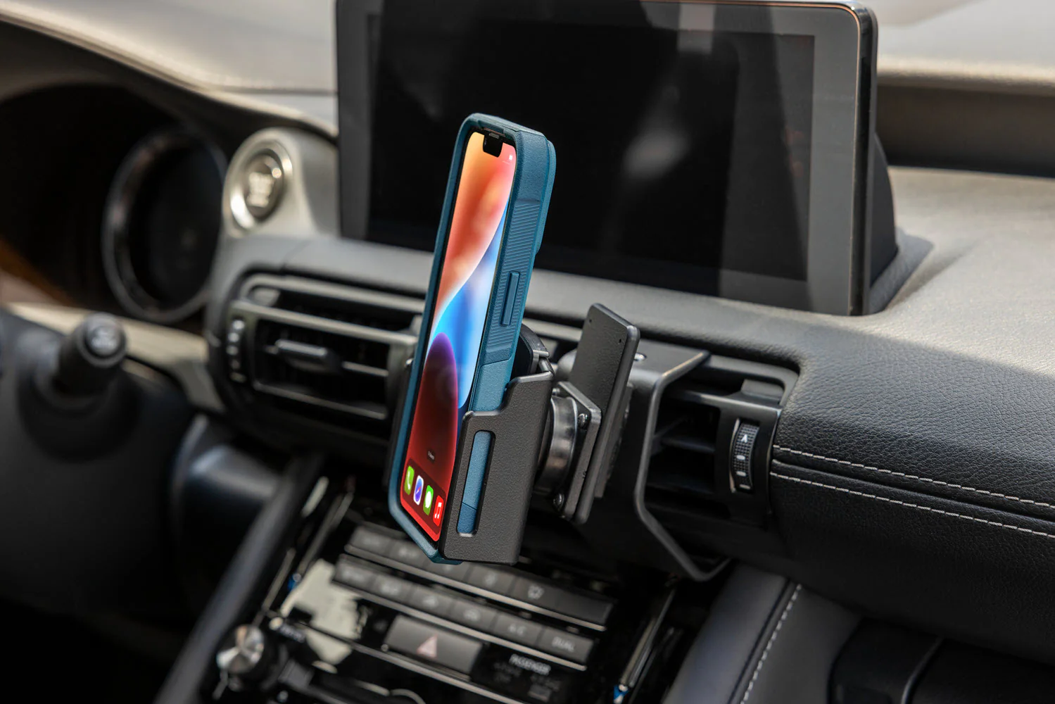 Angled Dash Mount for Lexus IS | Lexus RC - Image 7