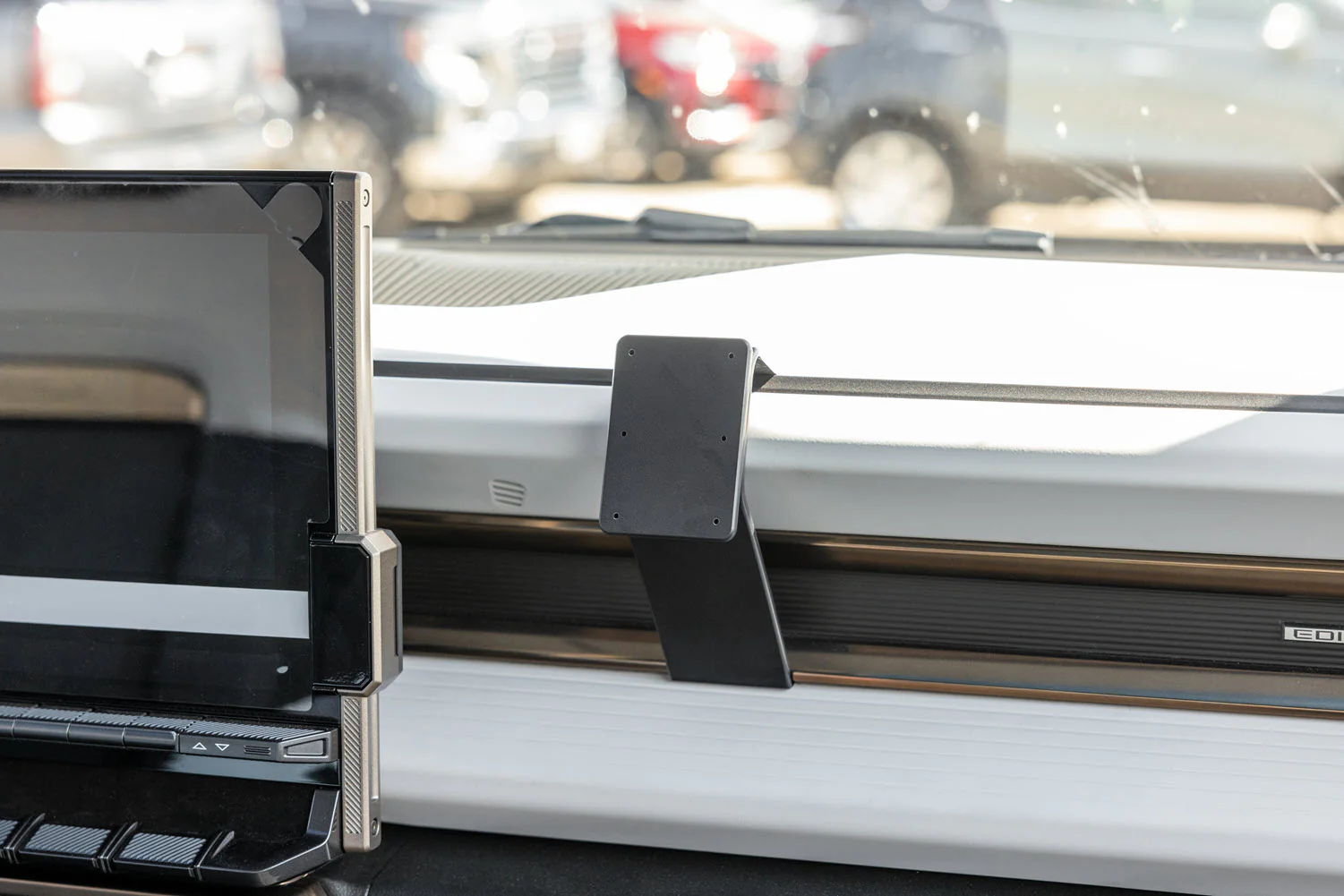 Angled Dash Mount for GMC Hummer EV - Image 2