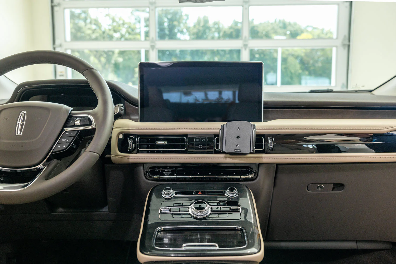 Angled Dash Mount for Lincoln Aviator, Nautilus - Image 4