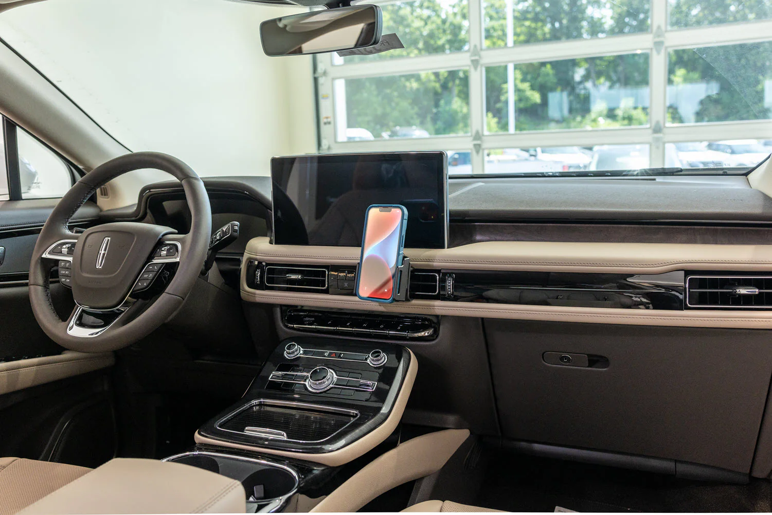 Angled Dash Mount for Lincoln Aviator, Nautilus - Image 7