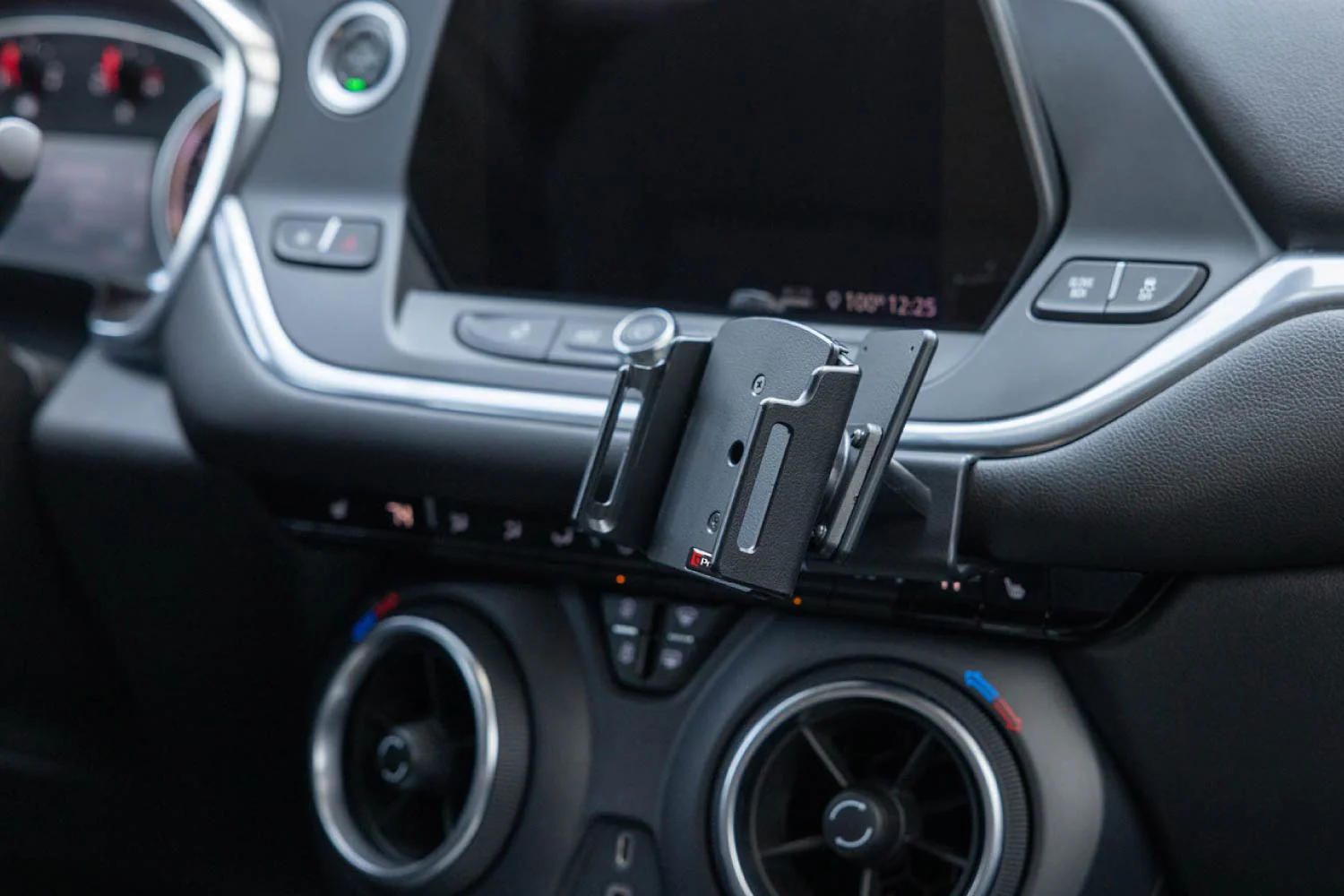 Angled Dash Mount for Chevy Blazer - Image 5
