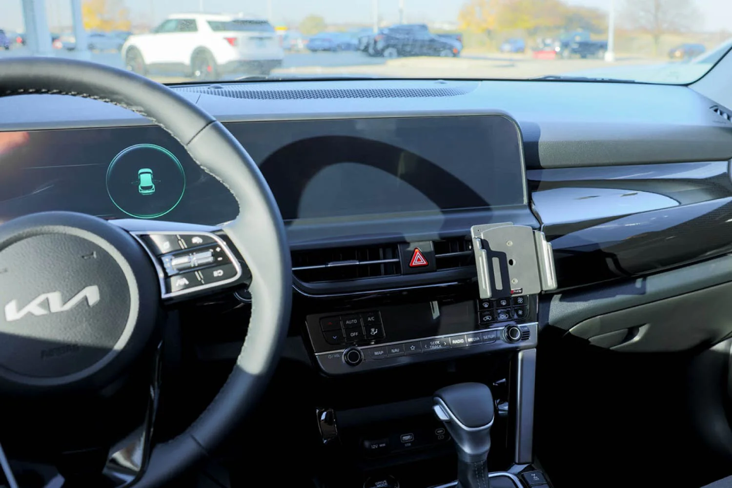 Center Dash Mount for KIA Seltos - Image 5