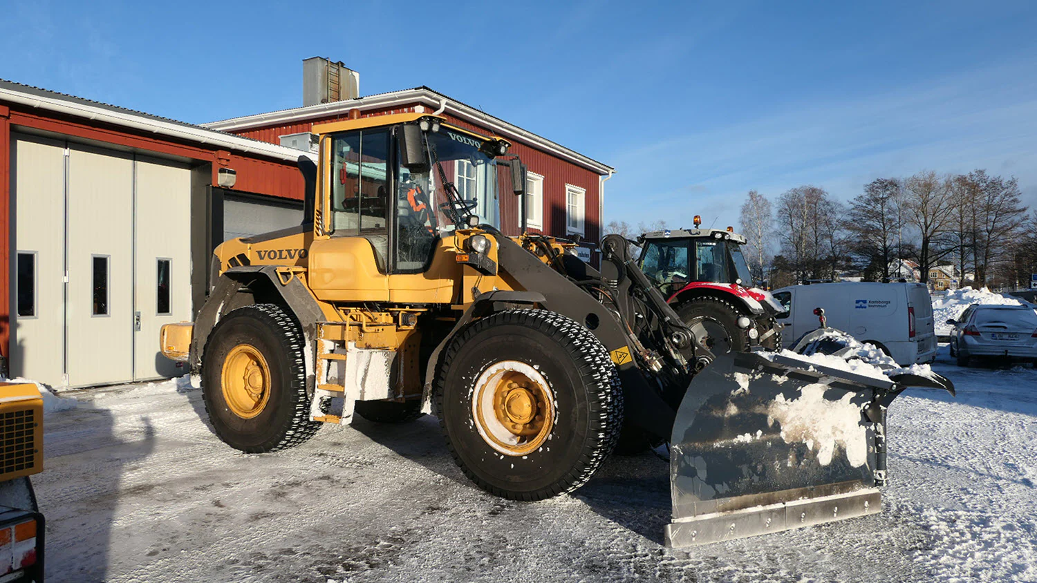 Volvo L60 Angled Mount - Image 4