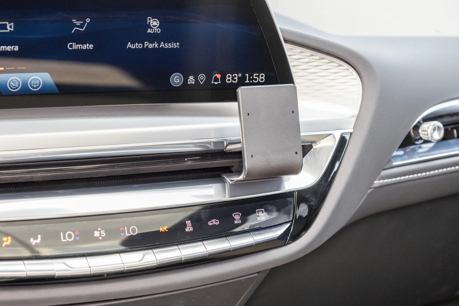 Cadillac Lyriq Angled Dash Mount