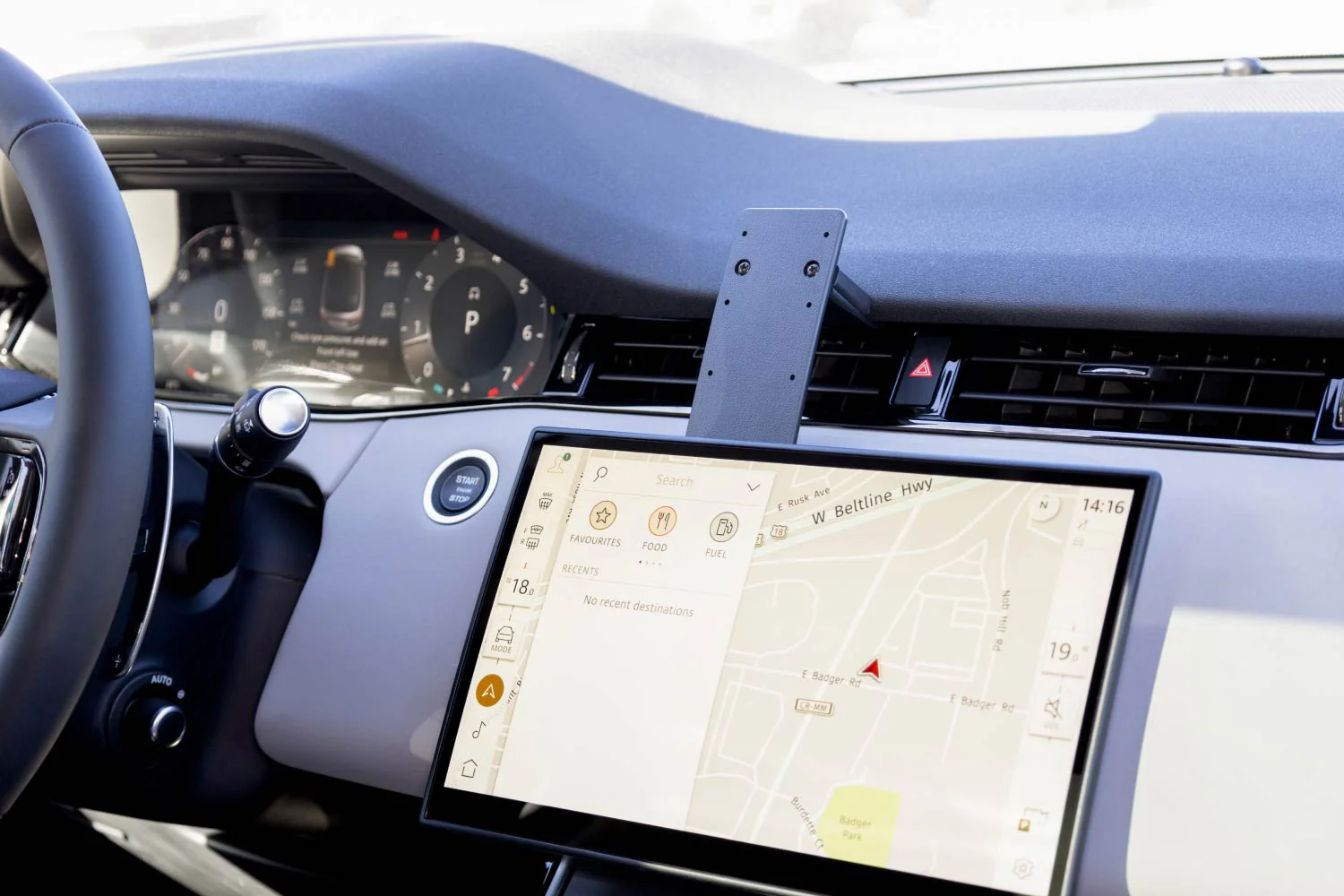 Range Rover Evoque Center Dash Mount - Image 3