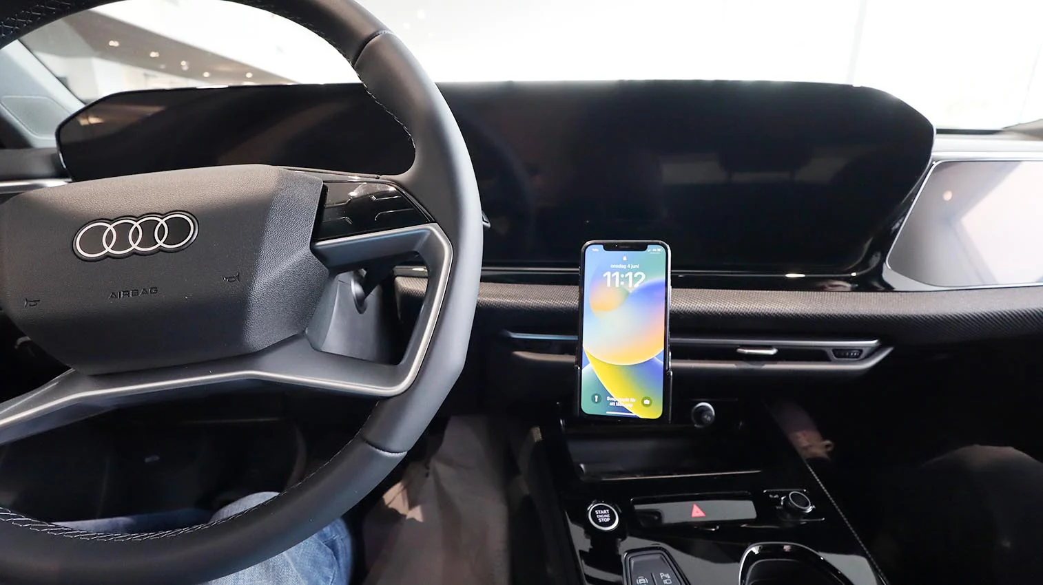 Center Dash Mount - Image 3