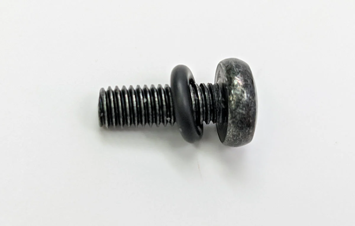 Center Screw & Washer for HD Tilt-Swivel - Image 2