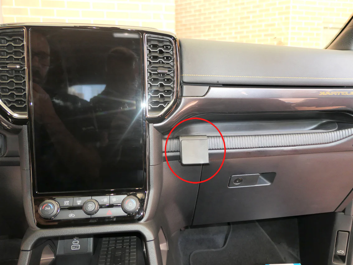 Ford Ranger Low Center Dash Mount